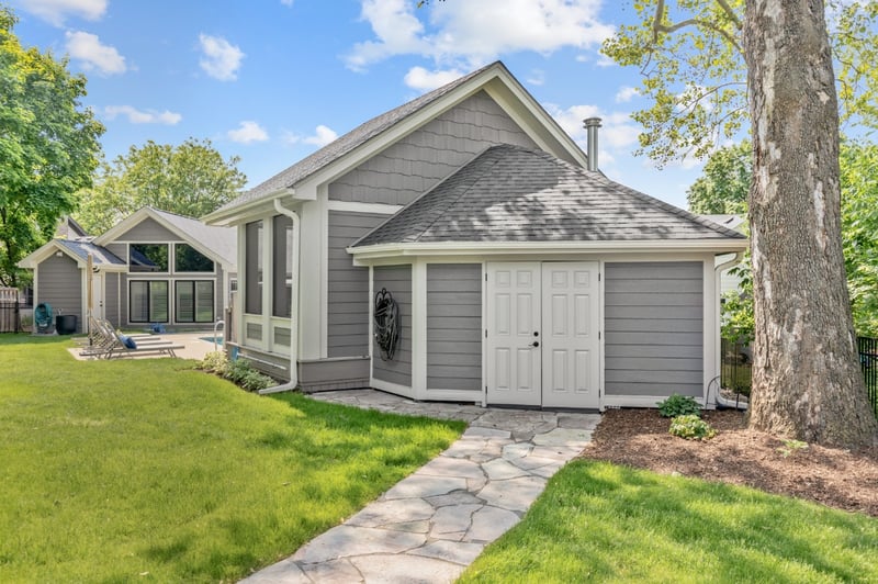 A fresh coat of bright paint gives the house a pop of color. https://www.hogandesignandconstruction.com/cool-and-collected-in-kaneville