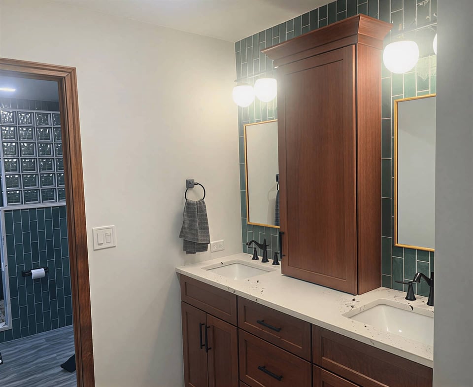 f38a9c16-8be8-418f-ab0f-32b4f57093b8