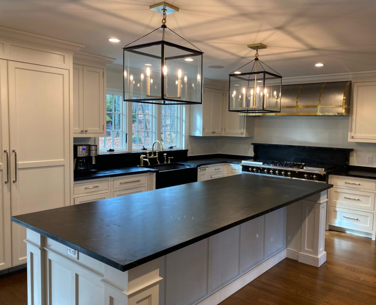Kitchen island and countertops made with soapstone