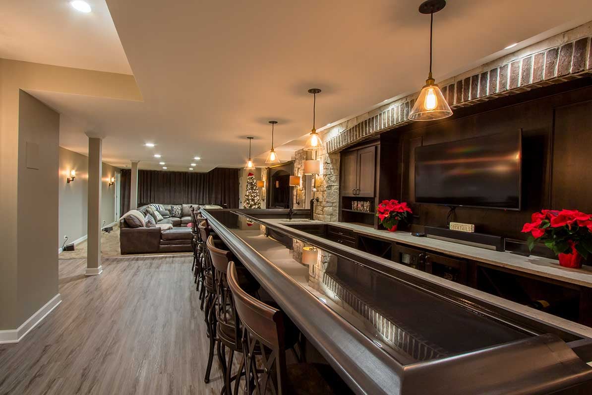 Checklist: Tips and Ideas for Decorating Your Basement for the Holidays